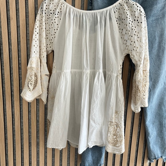 Antica Sartoria- Elegant Cream Eyelet and Lace Top tassel tie closure - Small - Picture 8 of 9